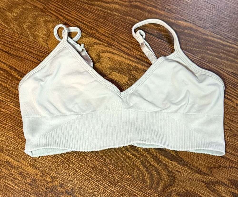 Lululemon Ebb to Street Ribbed Seamless Bralette